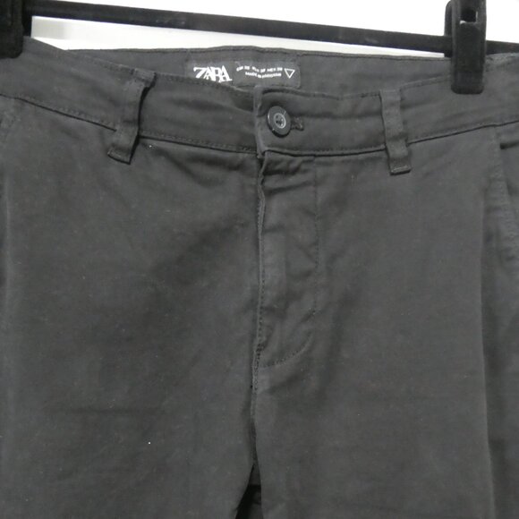 ZARA | size 30 | Black Cotton Denim | Button and Zipper Closure - Picture 4 of 16